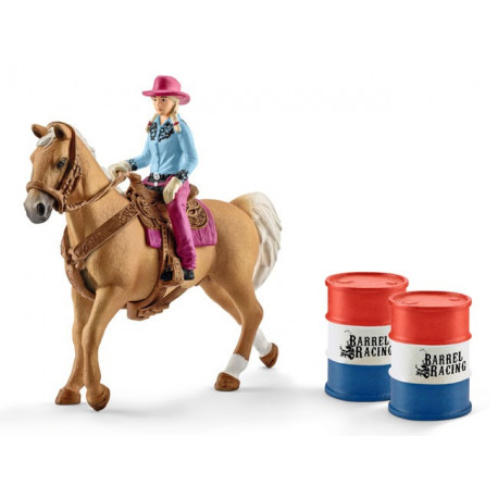 Barrel racing avec une cowgirl